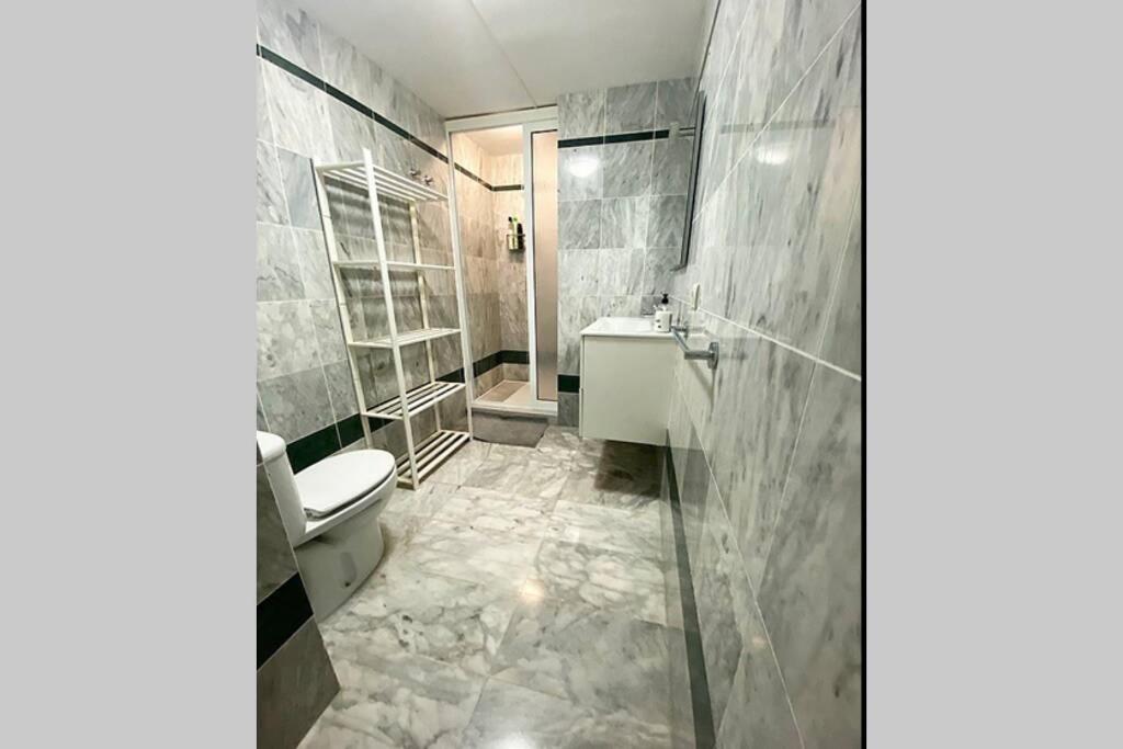 Dinastia De La Reina Apartment Arona  Bagian luar foto