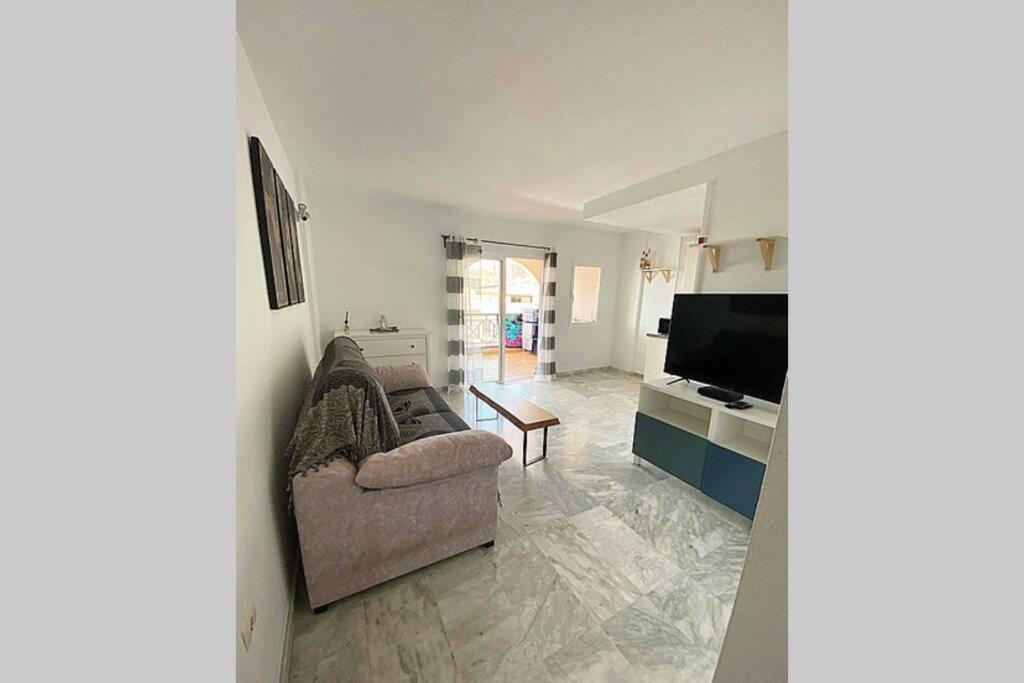 Dinastia De La Reina Apartment Arona  Bagian luar foto